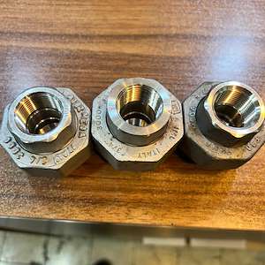 بازرگانی اعتماد (اتصالات فشارقوی) مهره ماسوره دنده مگا ایتالیایی